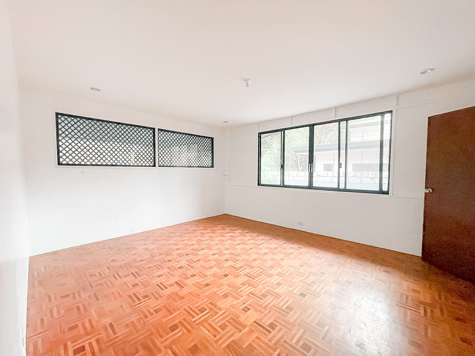 4 bedroom house for rent in Magallanes Village, Makati, photo 3