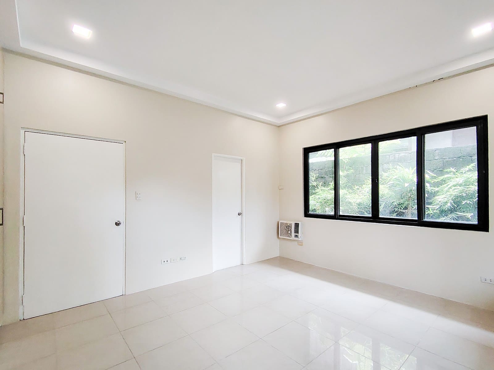 4 bedroom house for rent in Magallanes Village, Makati, photo 4