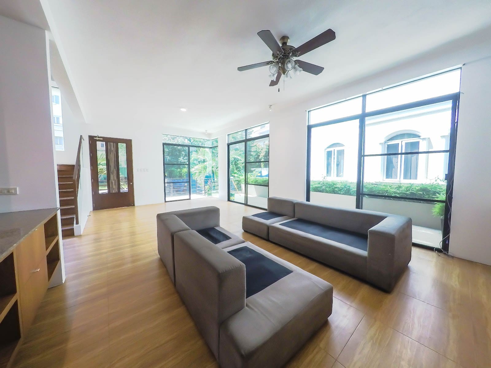 5 bedroom house for rent in McKinley Hill Village, Taguig, photo 4