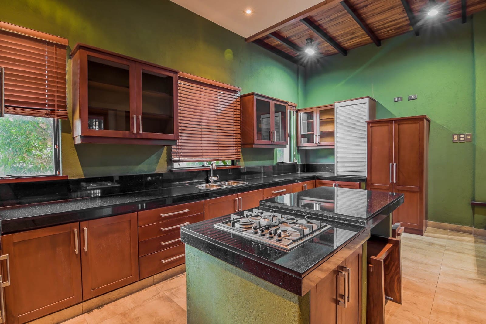 4 bedroom house for rent in McKinley Hill Village, Taguig, photo 10